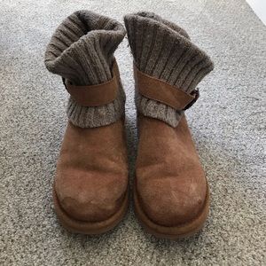 Ugg Chestnut Cambridge Boots - Size 7